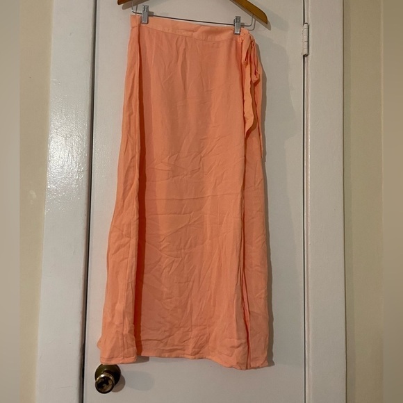 Lucca Couture Creamy Peach Maxi Skirt Size Small NWT - Picture 1 of 9